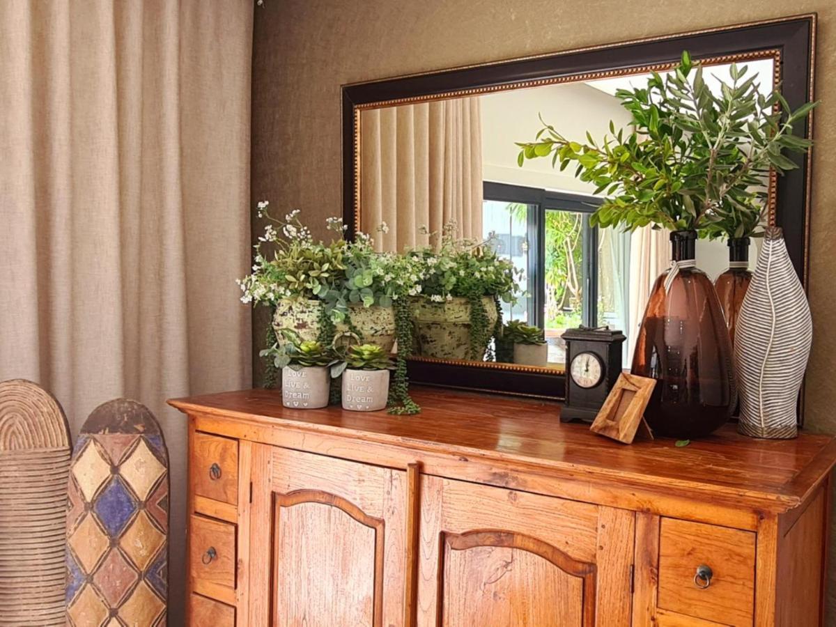 Apartment Thyme Spent Bloubergstrand Cape Town