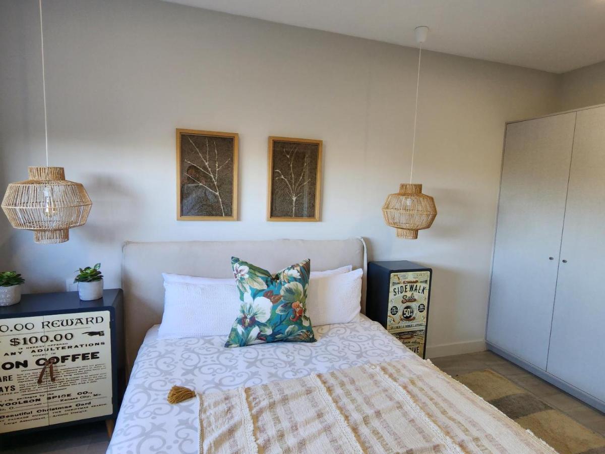 Thyme Spent Bloubergstrand Apartment